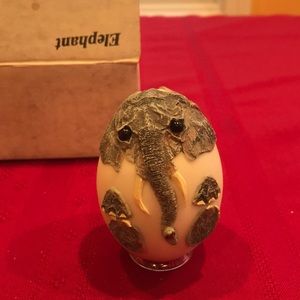Elephant Eggcentric Sculpture